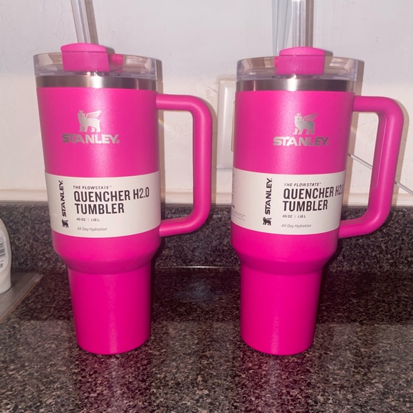 Stanley Cup Hot Pink - Picture 2 of 2